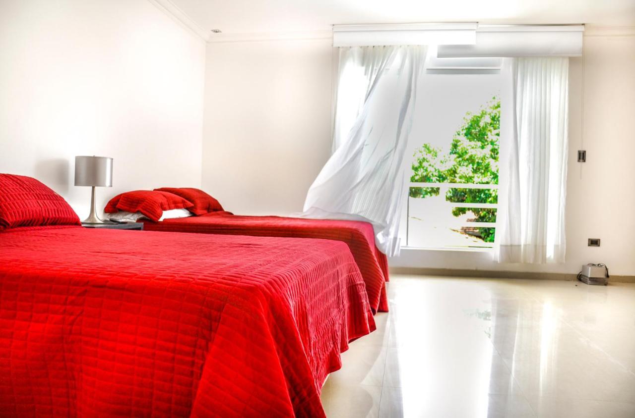 Hotel Senses Equipetrol سانتا كروز دي لا سي المظهر الخارجي الصورة